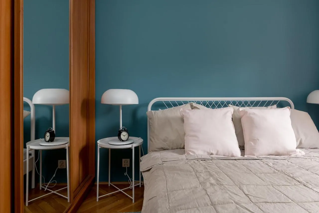 Saska Kepa Modern Apartment Varsovia Polonia